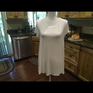 Acemi soft white, roomy t shirt